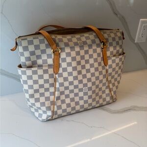 Louis Vuitton Totally MM Damier Azur Canvas